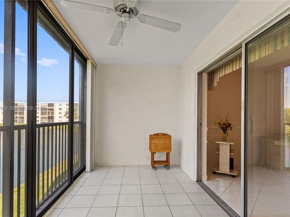 190 SE 5th Ave 202, Dania Beach FL 33004