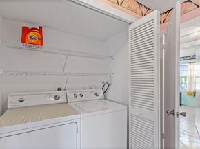 190 SE 5th Ave 202, Dania Beach FL 33004