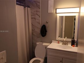 3705 NW 84th Ave D5, Sunrise FL 33351