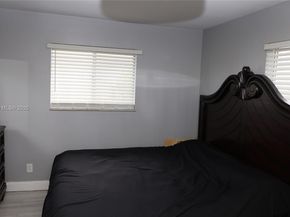 3705 NW 84th Ave D5, Sunrise FL 33351