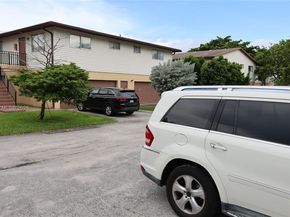 3705 NW 84th Ave D5, Sunrise FL 33351