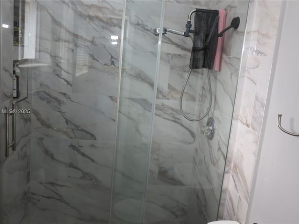 3705 NW 84th Ave D5, Sunrise FL 33351