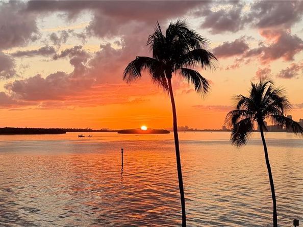 5222 Fisher Island Dr 5222, Fisher Island FL 33109