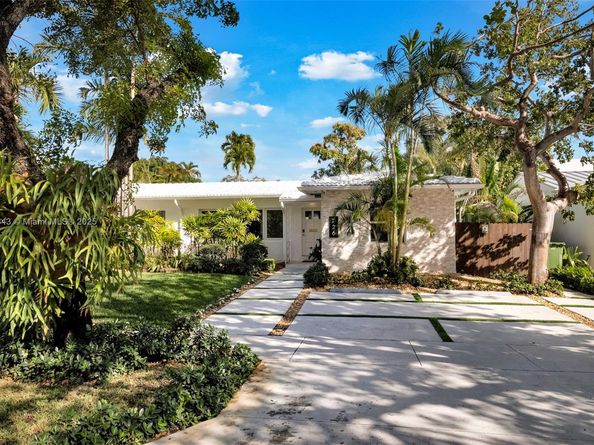 726 NE 17th Way, Fort Lauderdale FL 33304