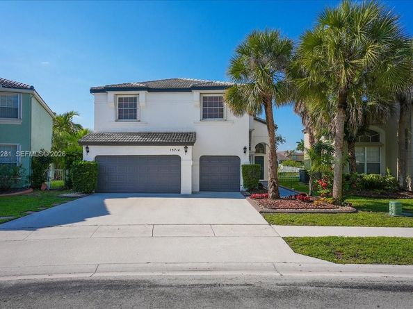 15714 NW 10th St, Pembroke Pines FL 33028