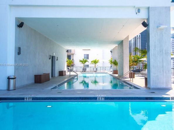 Undisclosed Address #A11850400, Miami FL 33130