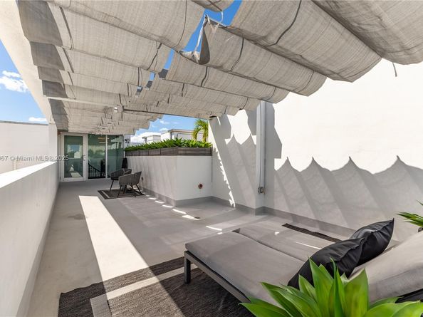 1700 Meridian Ave 501, Miami Beach FL 33139