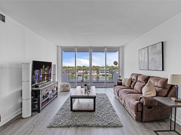 5600 Collins Ave 6P, Miami Beach FL 33140