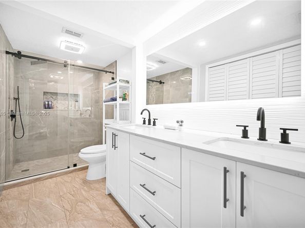 10101 SW 154th Cir Ct 10711, Miami FL 33196