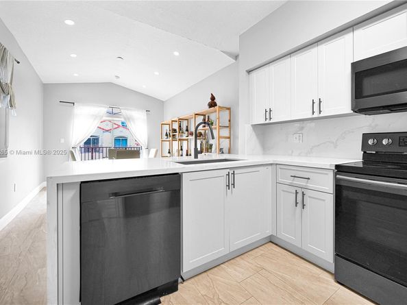 10101 SW 154th Cir Ct 10711, Miami FL 33196