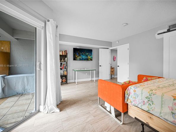 10101 SW 154th Cir Ct 10711, Miami FL 33196