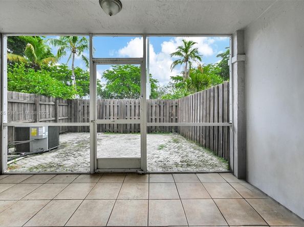 10101 SW 154th Cir Ct 10711, Miami FL 33196