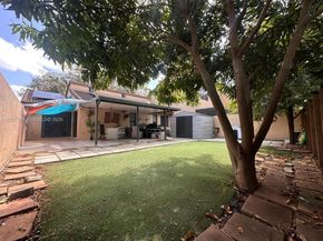 6633 NW 178th Ter, Hialeah FL 33015