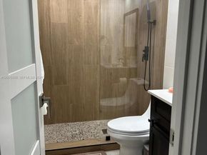 6633 NW 178th Ter, Hialeah FL 33015