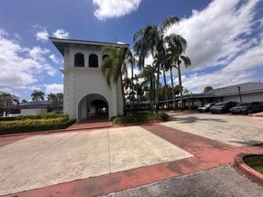 6633 NW 178th Ter, Hialeah FL 33015