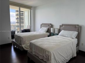 1830 S Ocean Dr 3303, Hallandale Beach FL 33009