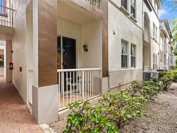 4301 SW 160th Ave 110, Miramar FL 33027