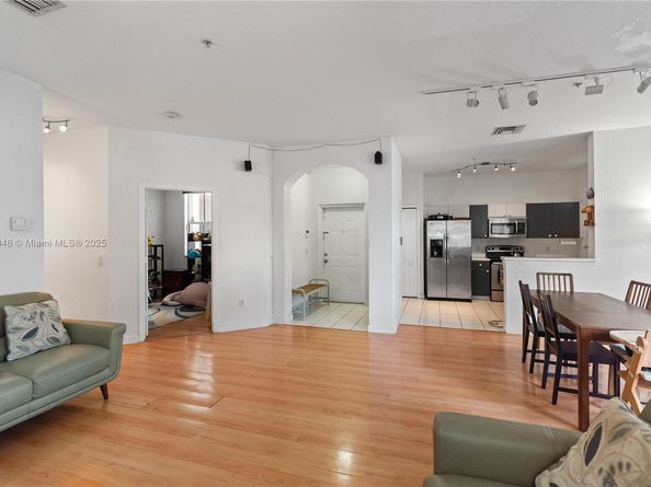 4301 SW 160th Ave 110, Miramar FL 33027