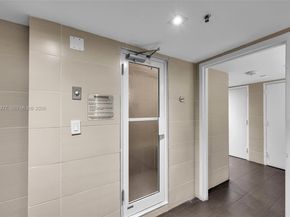 3530 Mystic Pointe Dr 303, Aventura FL 33180