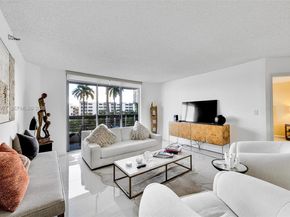 3530 Mystic Pointe Dr 303, Aventura FL 33180