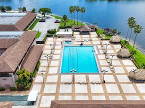 551 SW 135th Ave 208B, Pembroke Pines FL 33027