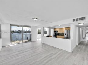 16570 NE 26th Ave 2A, North Miami Beach FL 33160