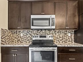 604 SW 107th Ave 706, Pembroke Pines FL 33025
