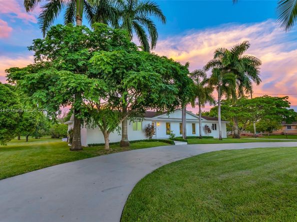 24401 SW 123rd Ave, Homestead FL 33032
