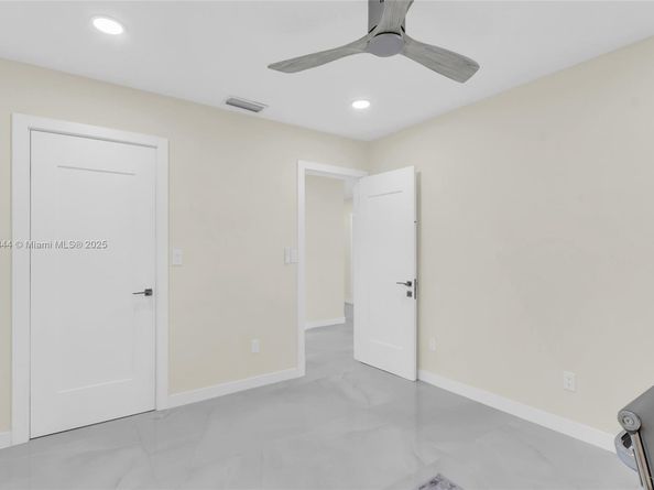 24401 SW 123rd Ave, Homestead FL 33032