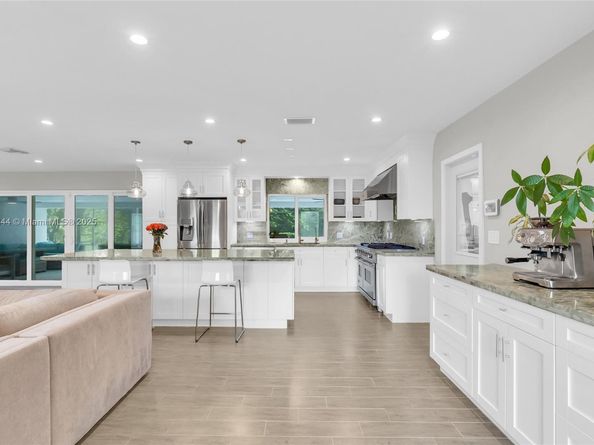 24401 SW 123rd Ave, Homestead FL 33032