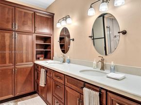 12573 NW 56th Dr, Coral Springs FL 33076