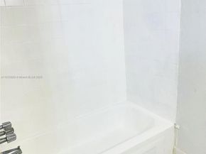 4205 N University Dr 308, Sunrise FL 33351