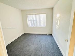 4205 N University Dr 308, Sunrise FL 33351