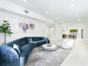 550 NW 143rd St, North Miami FL 33168