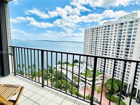520 Brickell Key Dr A1615, Miami FL 33131