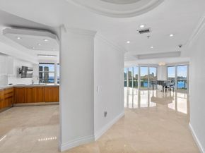 3370 Hidden Bay Dr 3113, Aventura FL 33180