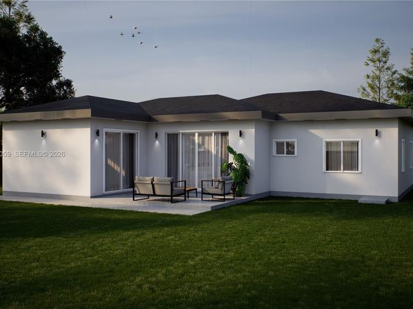 3330 NW 101st St, Miami FL 33147