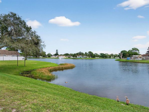 707 Stonewood Ct 19C, Jupiter FL 33458