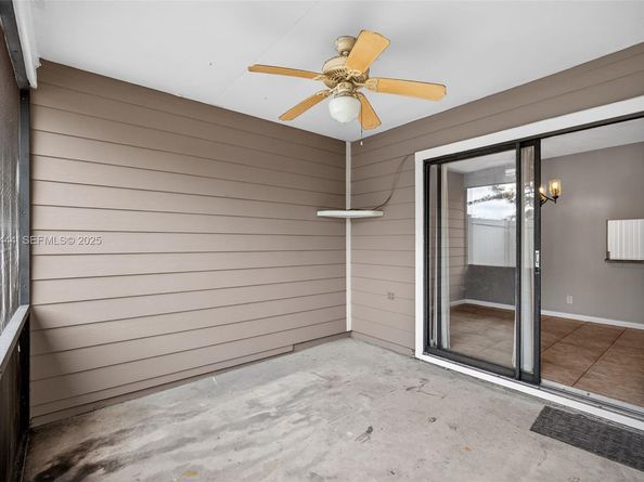 707 Stonewood Ct 19C, Jupiter FL 33458