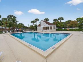 707 Stonewood Ct 19C, Jupiter FL 33458