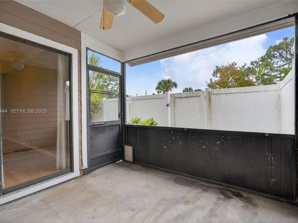 707 Stonewood Ct 19C, Jupiter FL 33458