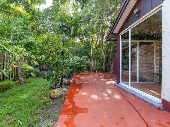 5441 SW 155th Pl, Miami FL 33185