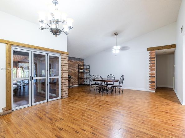 5441 SW 155th Pl, Miami FL 33185