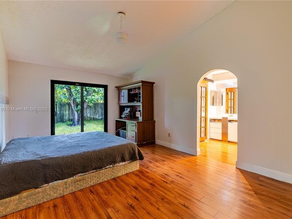 5441 SW 155th Pl, Miami FL 33185