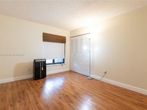 5441 SW 155th Pl, Miami FL 33185