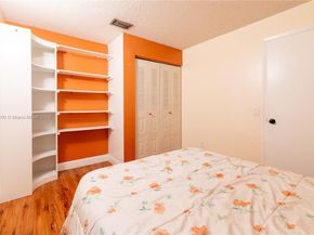 5441 SW 155th Pl, Miami FL 33185