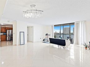 17600 N Bay Rd N701, Sunny Isles Beach FL 33160