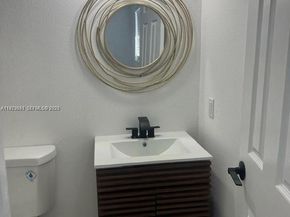 3085 NW 51st St, Miami FL 33142