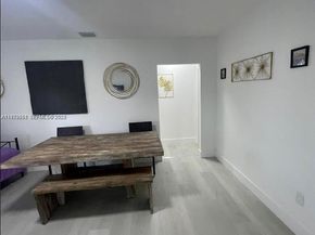 3085 NW 51st St, Miami FL 33142