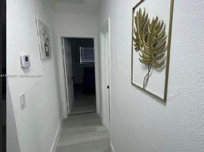 3085 NW 51st St, Miami FL 33142